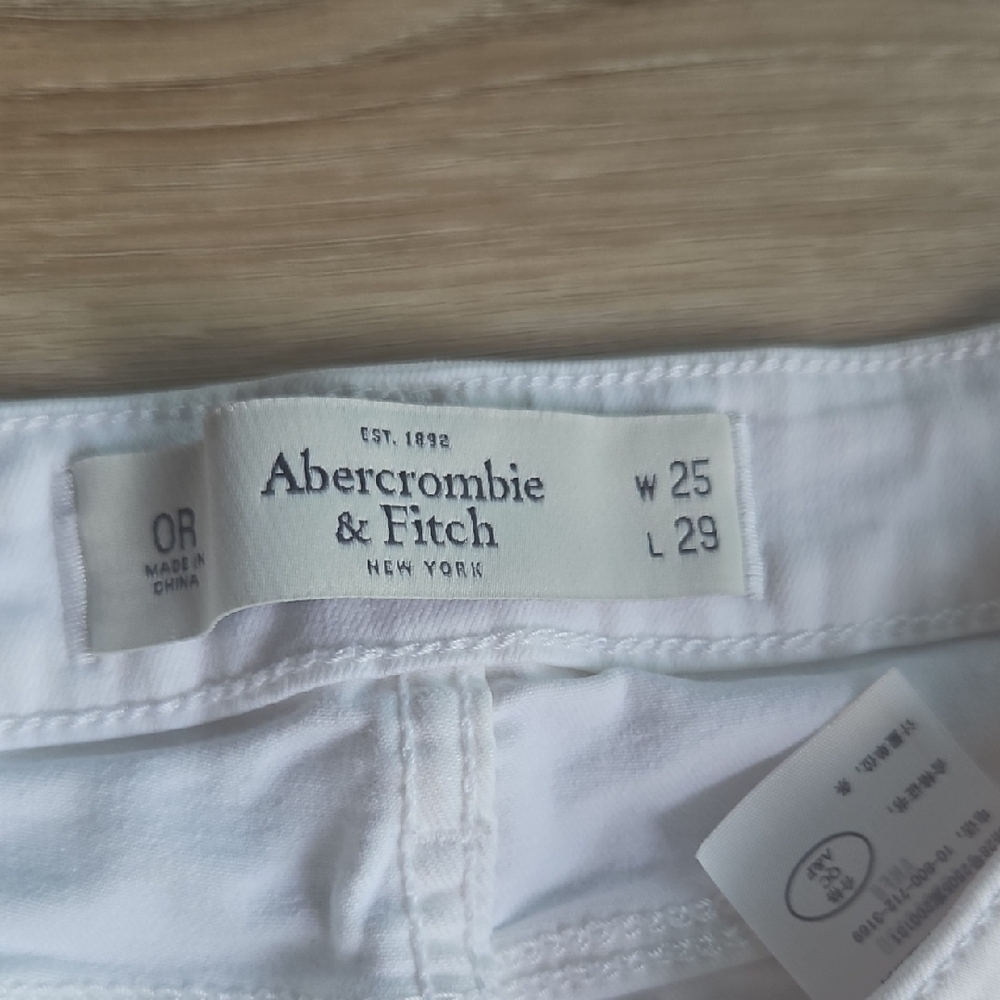 Abercrombie & Fitch White Pants